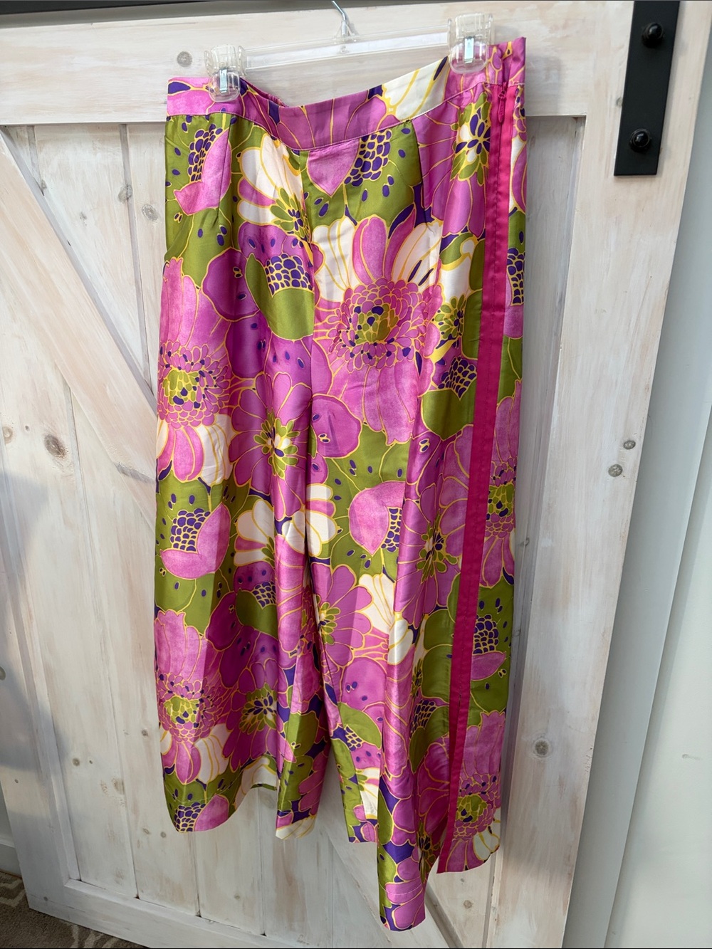 Frances Valentine Flowy Pink Floral Wide-Leg Pants with Green Accents